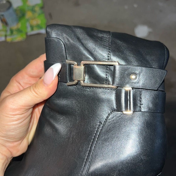 ALDO Black Leather Under the Knee-High Boots - Picture 4 of 6